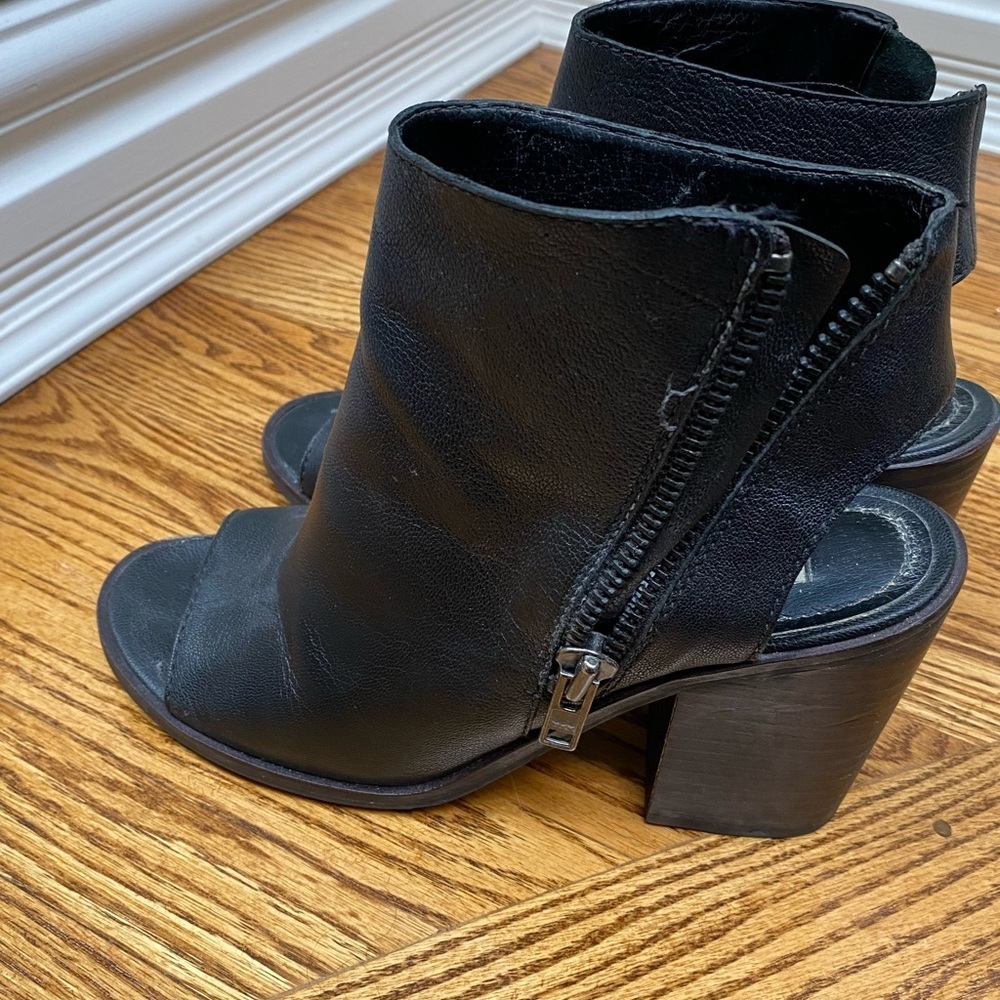 Heeled bootie sandals